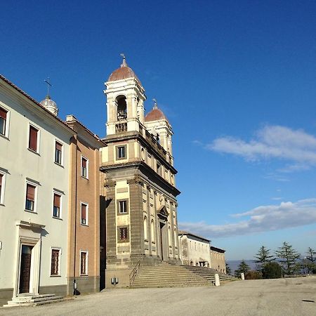 Hotel Monastero San Vincenzo - Casa Per Ferie Bassano Romano Exterior foto